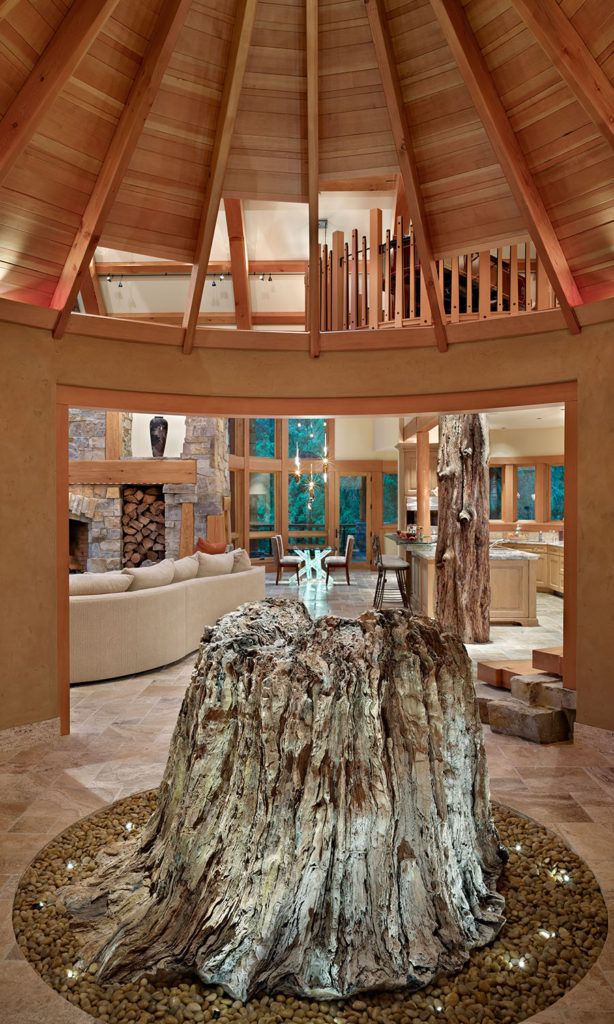 Custom home designers create stunning mountain home