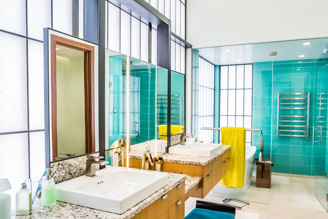 Contemporary Design in a Custom Vanity - GHD Architecture