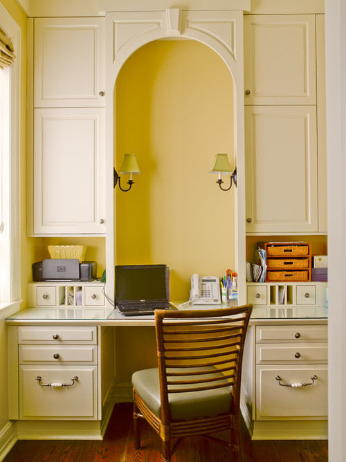 Yellow nook office